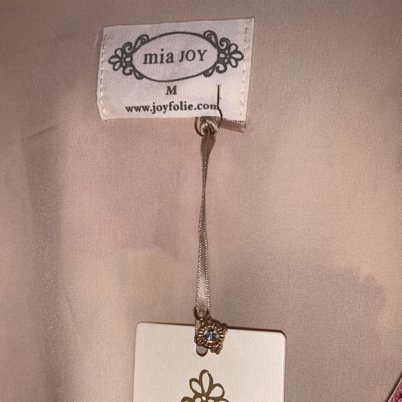 Joyfolie Ella Dress in Cream Rose, size Medium, New with Tags - Picture 9 of 12